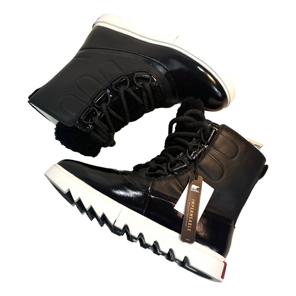 SOREL WOMEN'S JOAN OF ARCTIC™ NEXT LITE BOOT Size: 7.5 in Black Waterproof NWT. - Picture 7 of 15